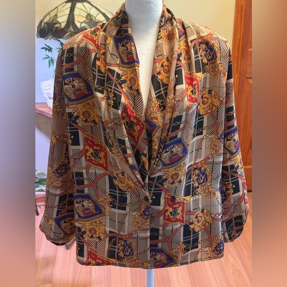 Impressions Vtg Style Womenโs Top/Blazer Size 10 Long Sleeves Padded Shoulders